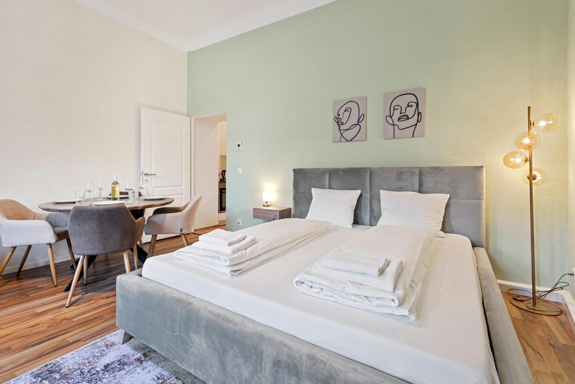 Cozy City Apartment - 15 Min To City-Centre - Contactless 24H Check-In Vienna Exterior photo